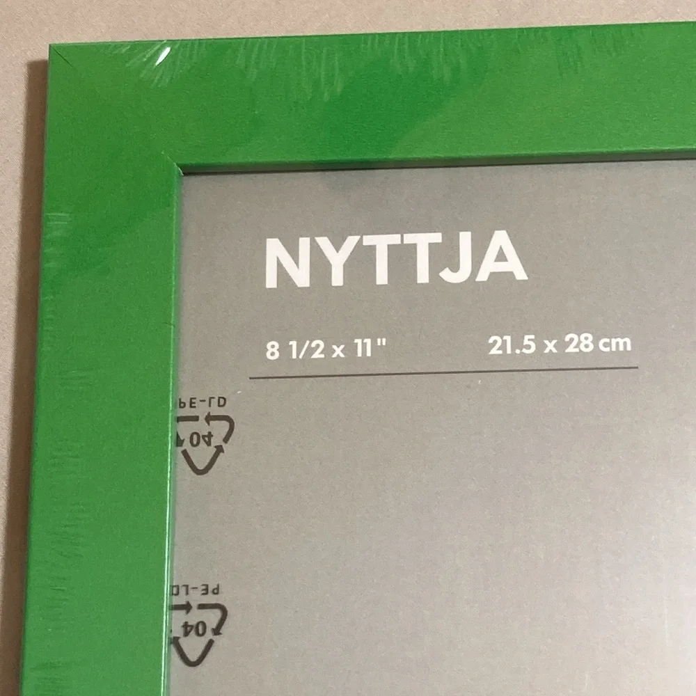New IKEA NYTTJA Picture Frames Set Of 3